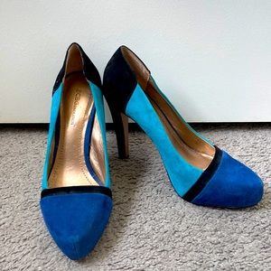 BCBG blue and black suede heels